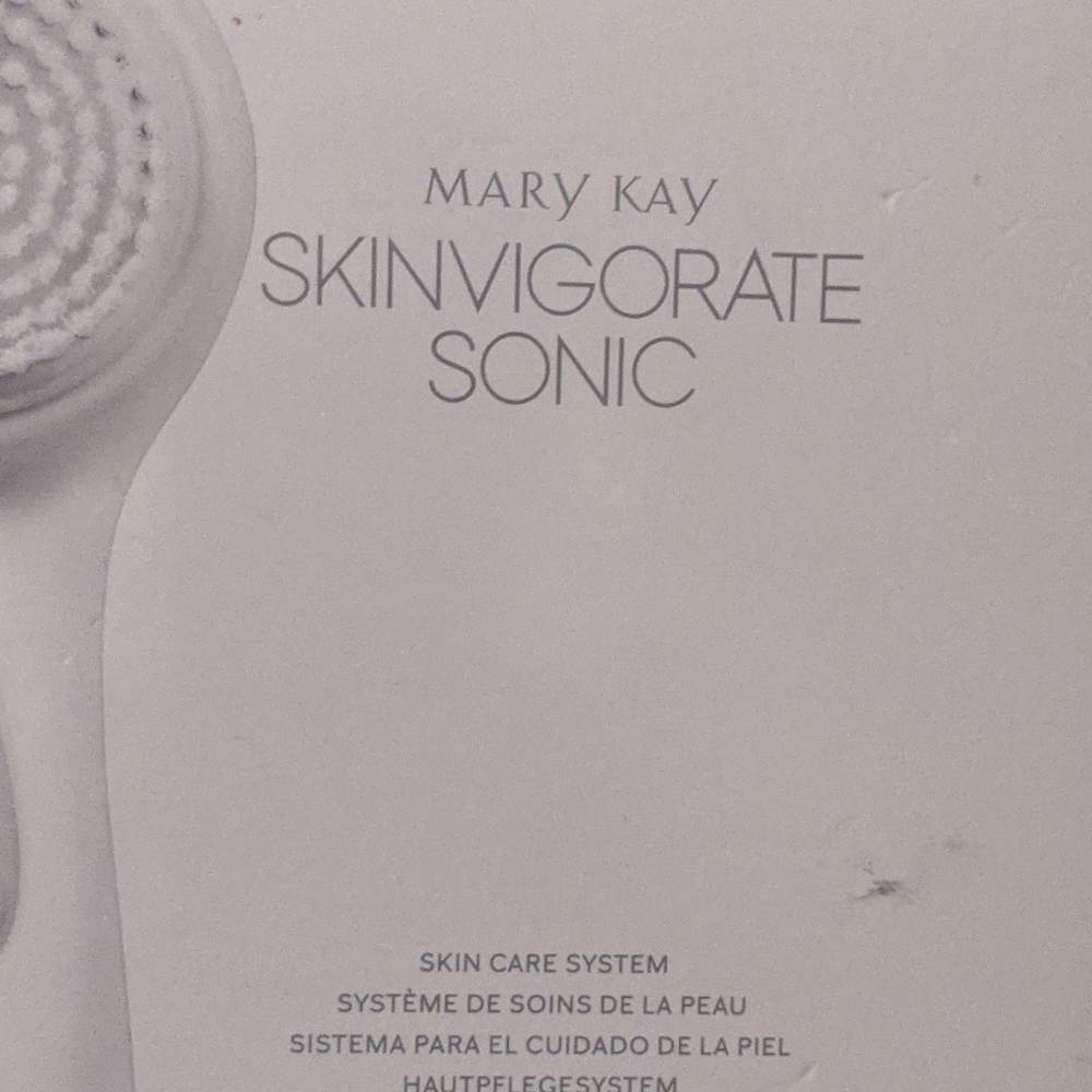 Mary Kay Skinvigorate Sonic Brush